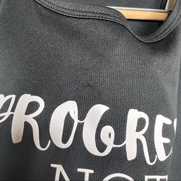 JustStrong Progress not Perfection Black Workout Tank L - Picture 4 of 5